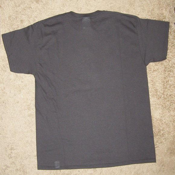 New size L Family Guy STEWIE Black T-shirt - Picture 3 of 3